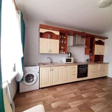 1 Комнатная На Позняках Apartment Kyiv Exterior photo